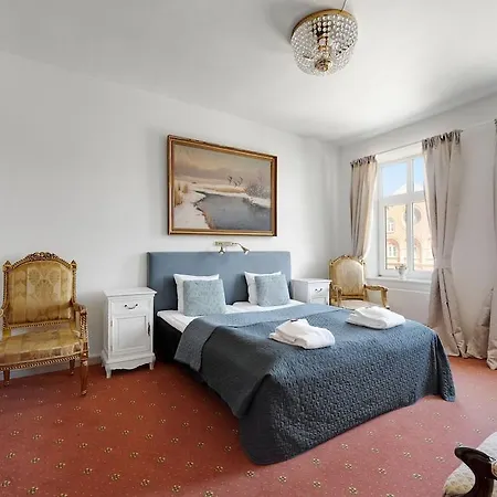 帕斯特伽登酒店 腓特烈西亚